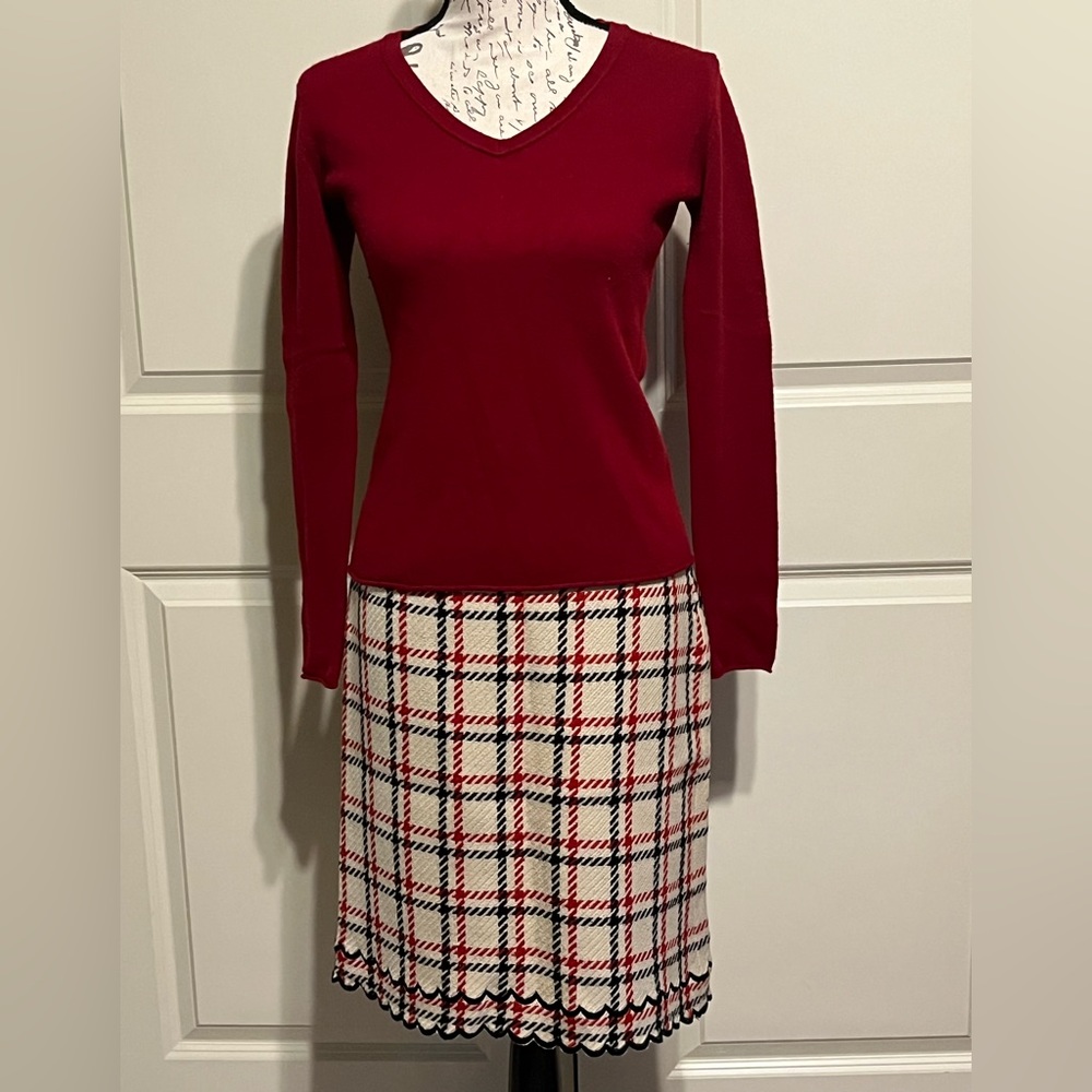 Tocca Wool Skirt Red/Navy/Cream Plaid Scalloped Edge Size 4